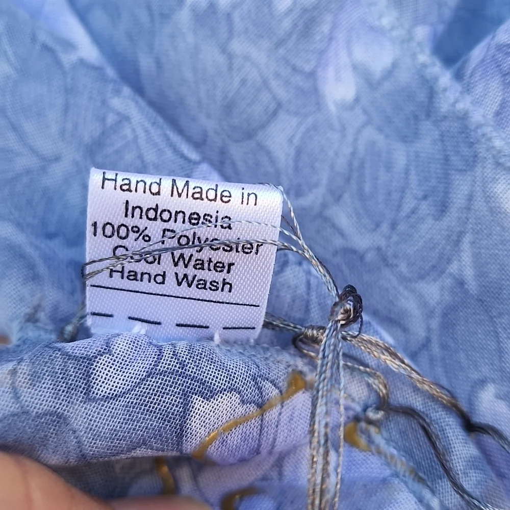 Oversized Handmade Scarf Wrap Sarong Cover Up from Indonesia Periwinkle Floral - Picture 11 of 16